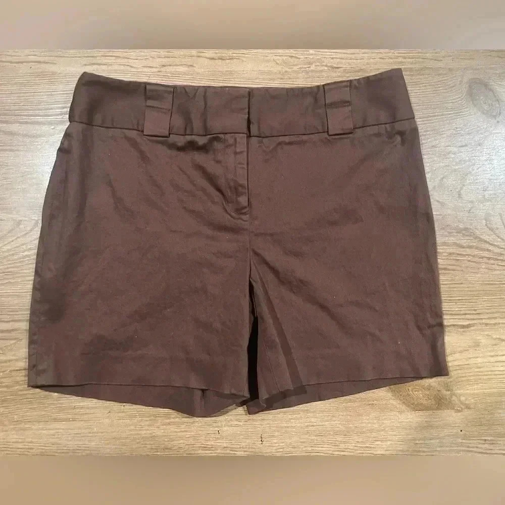 Fancy brown Nine West shorts size 10